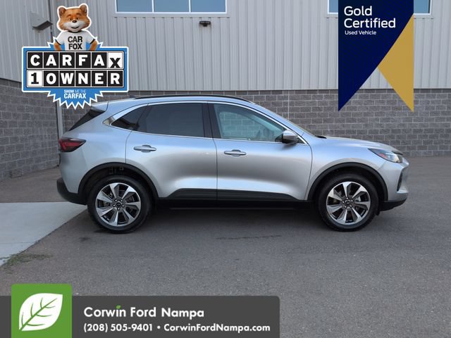 Certified 2024 Ford Escape Platinum AWD/4WD image 2
