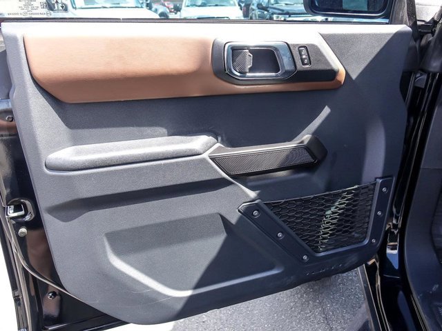 Certified 2024 Ford Bronco Outer Banks w/ Sasquatch Package AWD/4WD image 25
