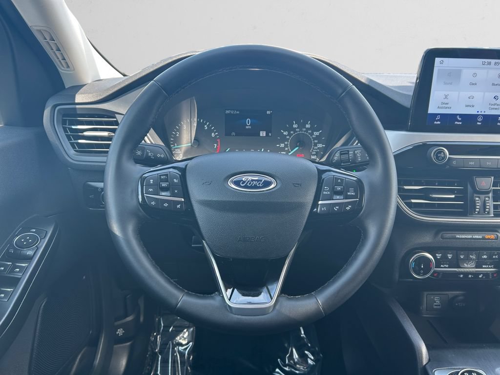 Certified 2022 Ford Escape SEL AWD/4WD image 19