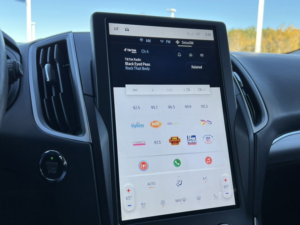 Certified 2022 Ford Edge SEL w/ Convenience Package image 27