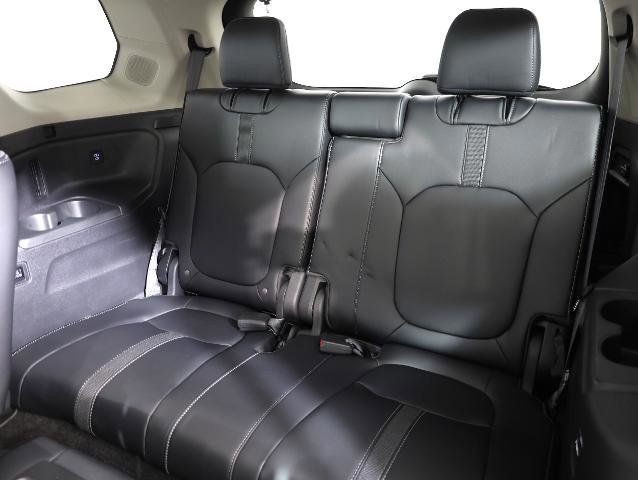 Used 2024 Honda Pilot Touring image 12