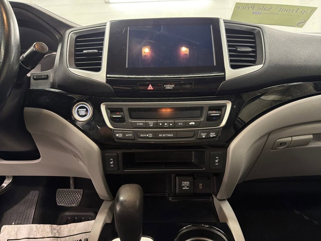 Used 2017 Honda Ridgeline RTL-E image 22