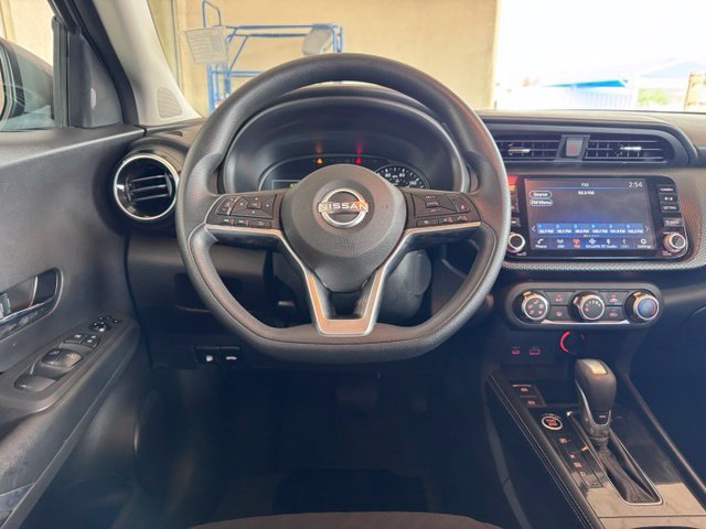 Used 2023 Nissan Kicks SV w/ Exterior Package FWD image 13
