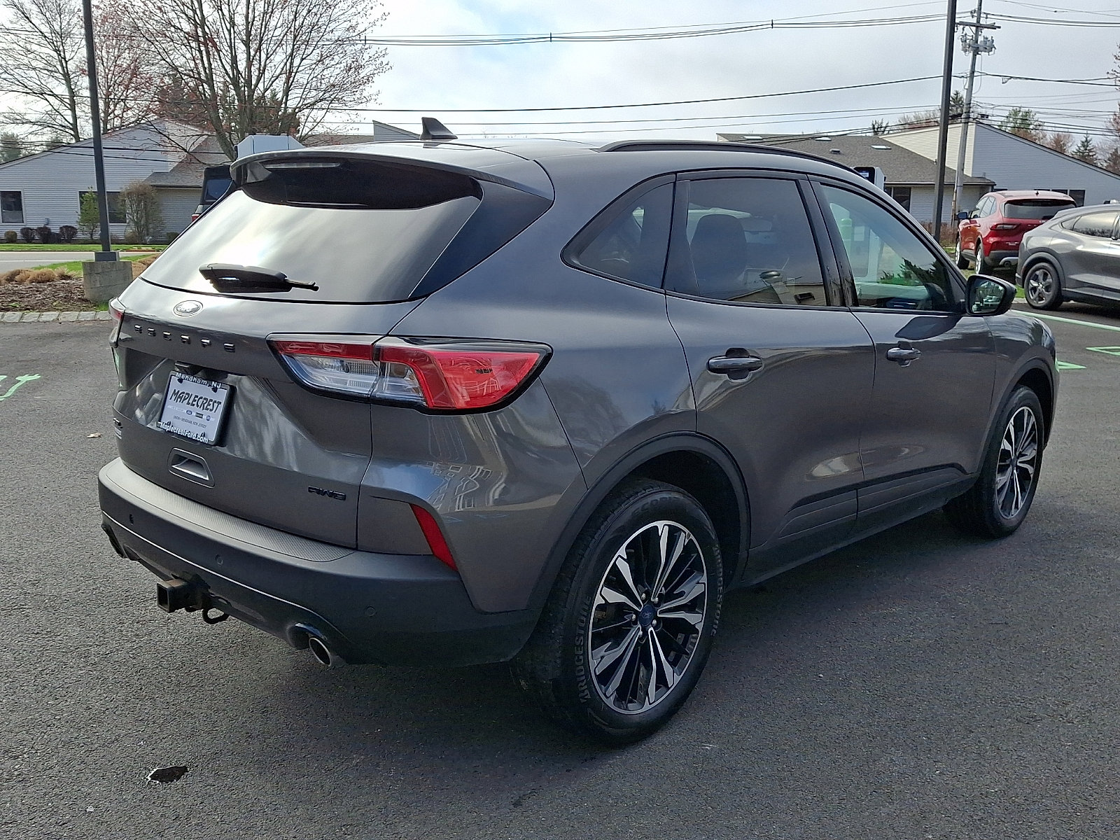 Certified 2022 Ford Escape SEL w/ SEL Stealth AWD Package image 5