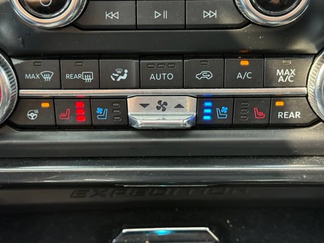 Certified 2022 Ford Expedition Limited AWD/4WD image 32