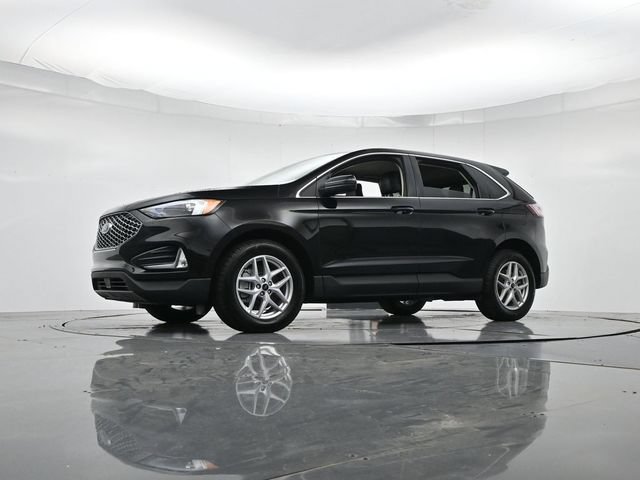 Certified 2023 Ford Edge SEL w/ Convenience Package AWD/4WD image 40