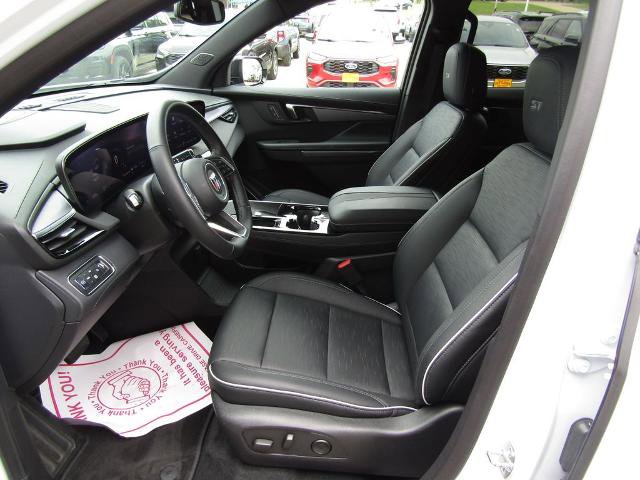 Used 2025 Buick Enclave Sport Touring AWD/4WD image 13