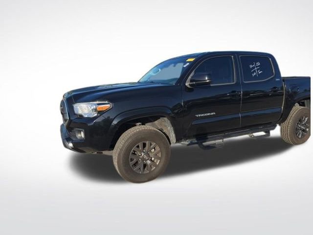 Used 2021 Toyota Tacoma SR5 image 2