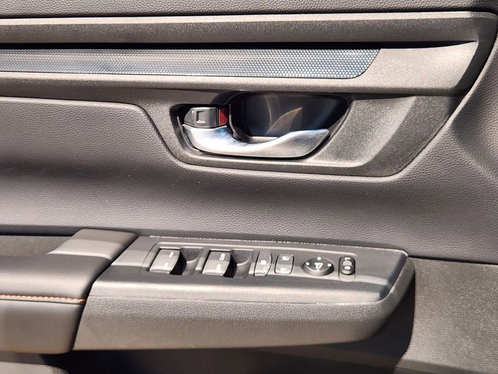 Used 2023 Honda CR-V Sport image 22