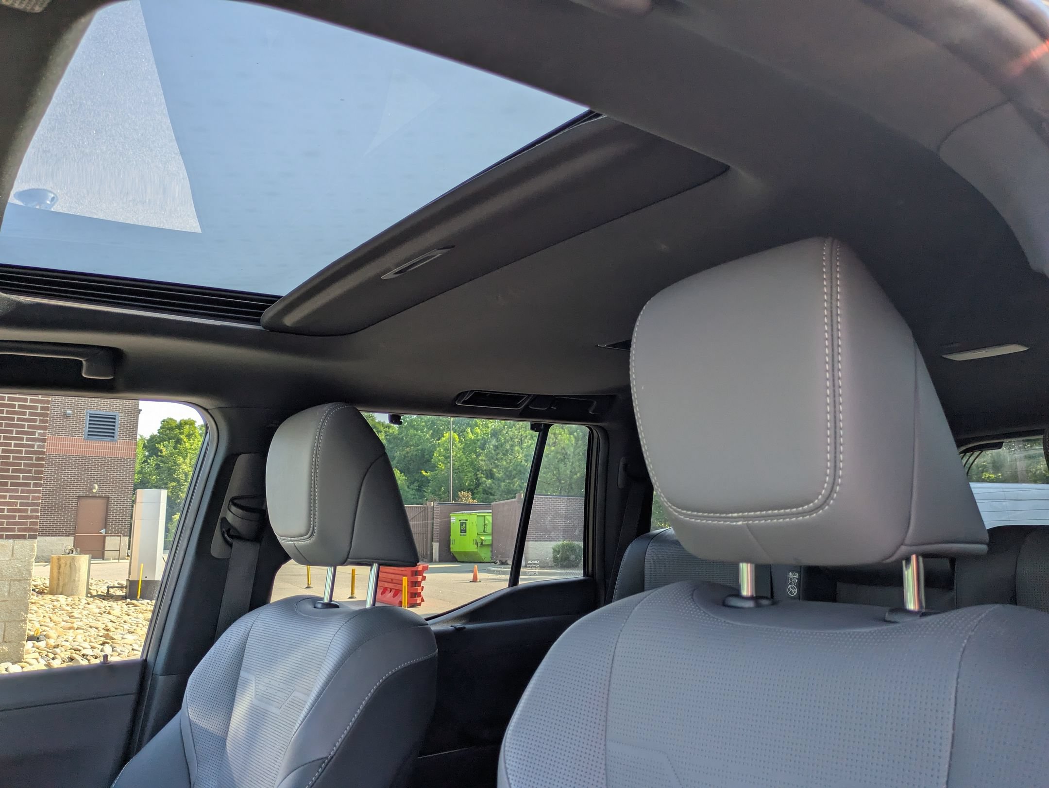 Used 2024 Lexus GX 550 w/ Accessory Package (Z1) AWD/4WD image 27