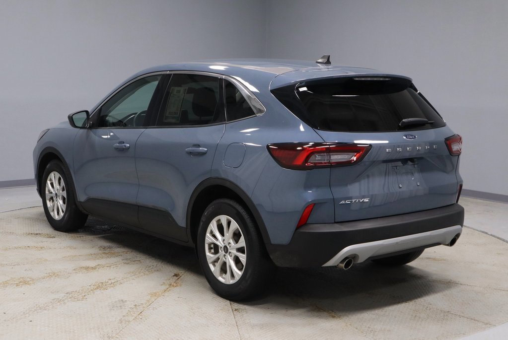 Certified 2023 Ford Escape Active image 3