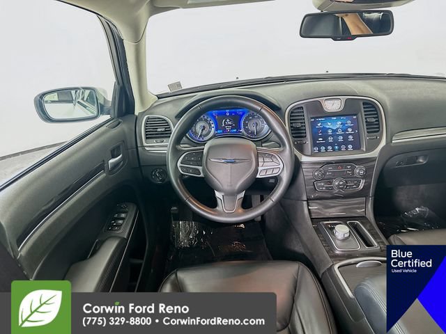 Used 2022 Chrysler 300 Touring L AWD/4WD image 23