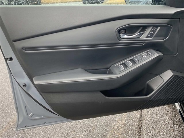 Used 2023 Honda Accord Sport image 17