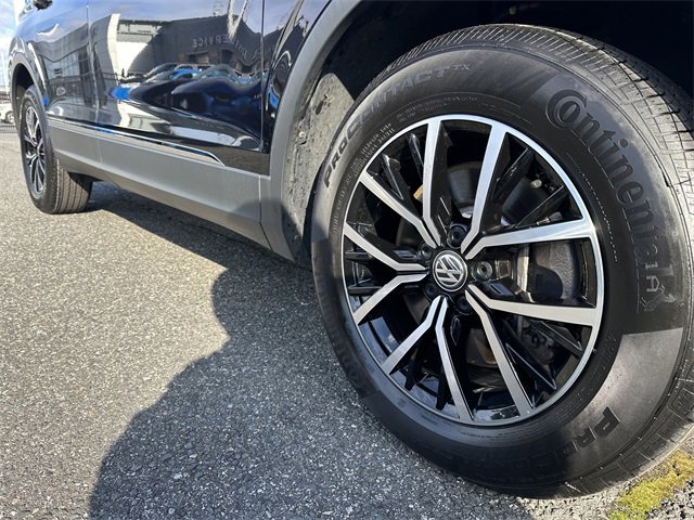 Used 2021 Volkswagen Tiguan SE image 11