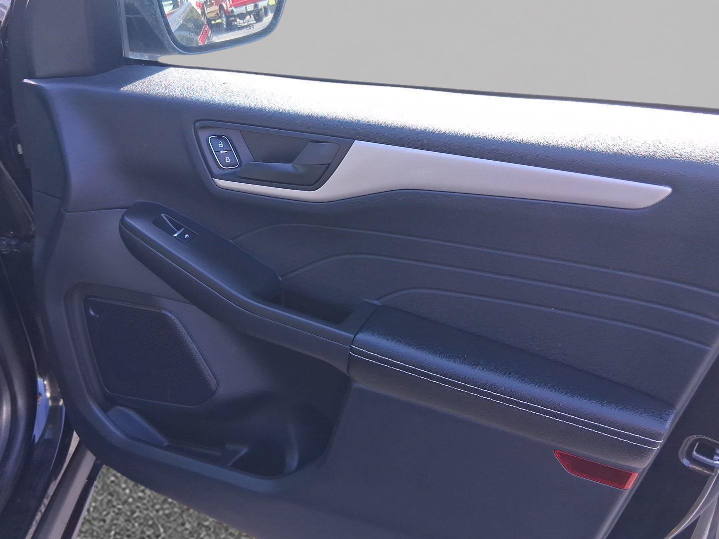 Certified 2022 Ford Escape SE w/ Convenience Package FWD image 8