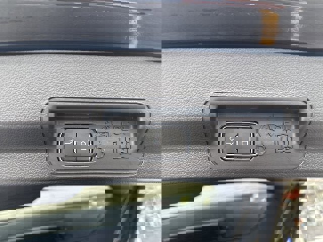 Certified 2023 Ford Explorer ST-Line w/ Class IV Trailer Tow Package image 10