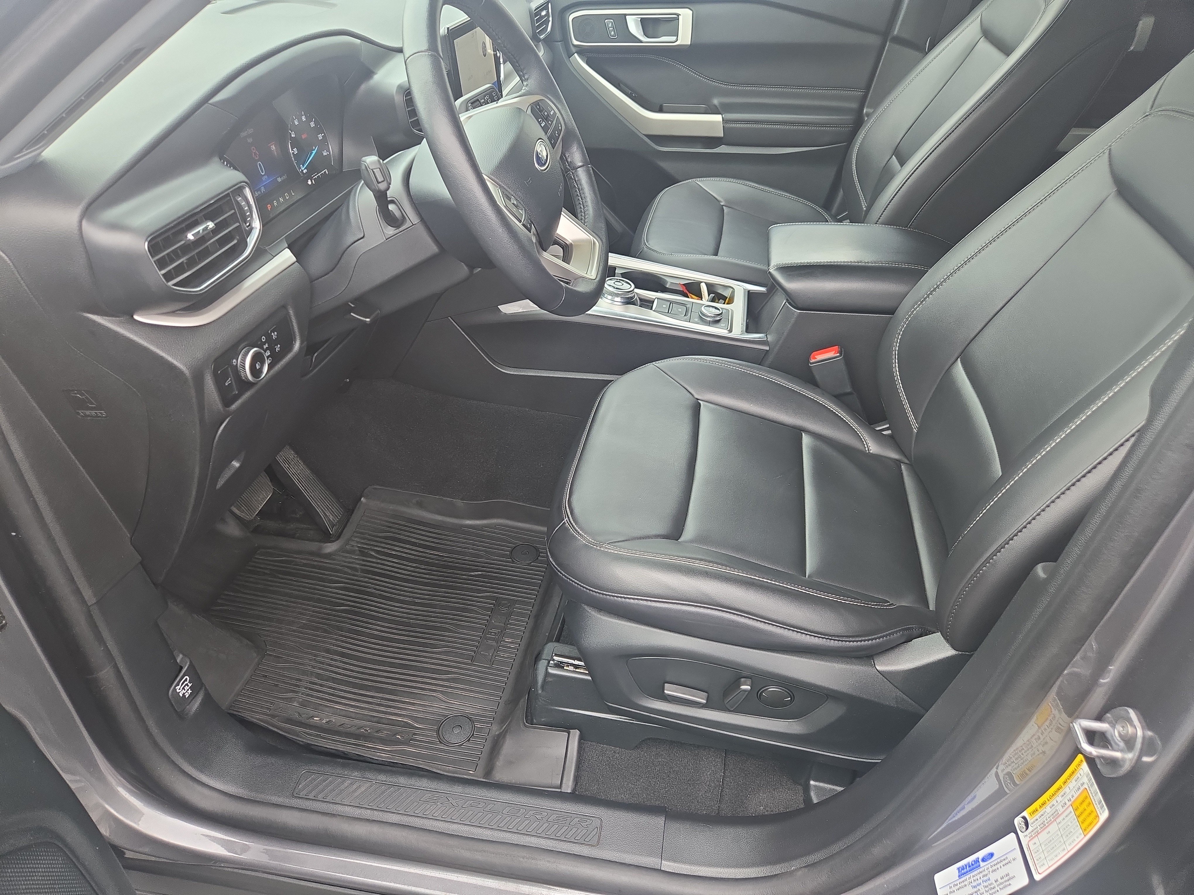 Certified 2024 Ford Explorer XLT w/ Equipment Group 202A AWD/4WD image 25