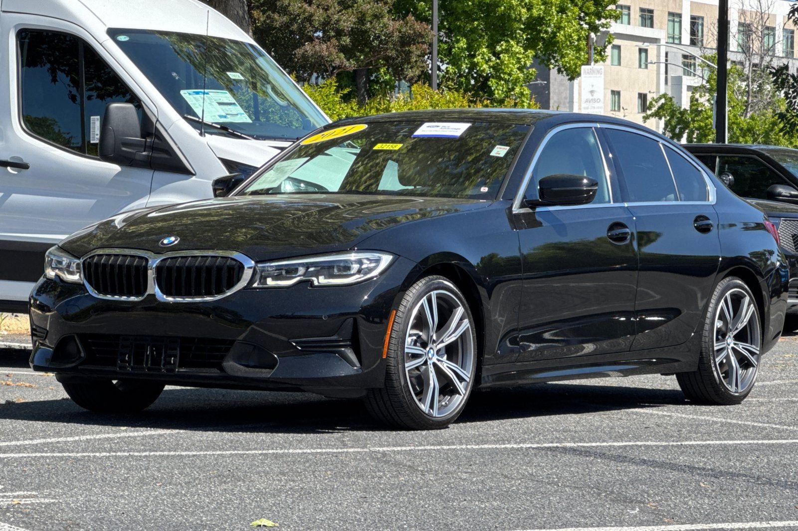 Used 2021 BMW 330i Sedan w/ Convenience Package RWD image 9