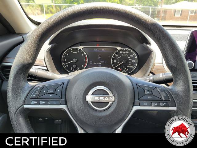 Used 2024 Nissan Altima 2.5 SV FWD image 30