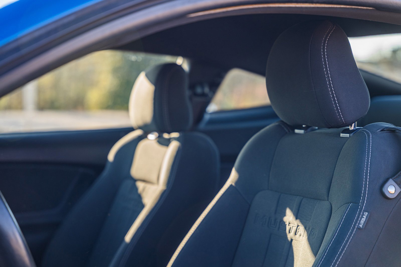 Certified 2020 Ford Mustang EcoBoost w/ Black Accent Package image 21