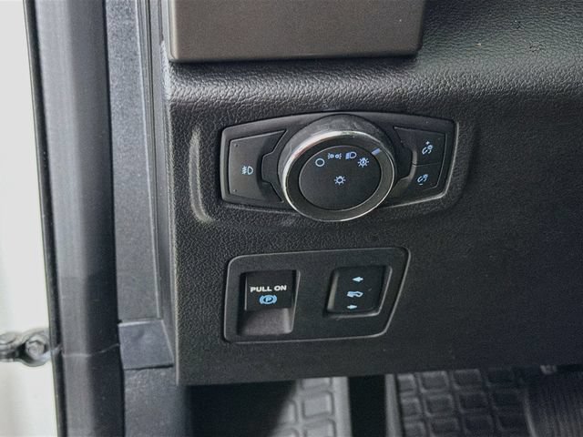Certified 2018 Ford Expedition Max XLT RWD image 12