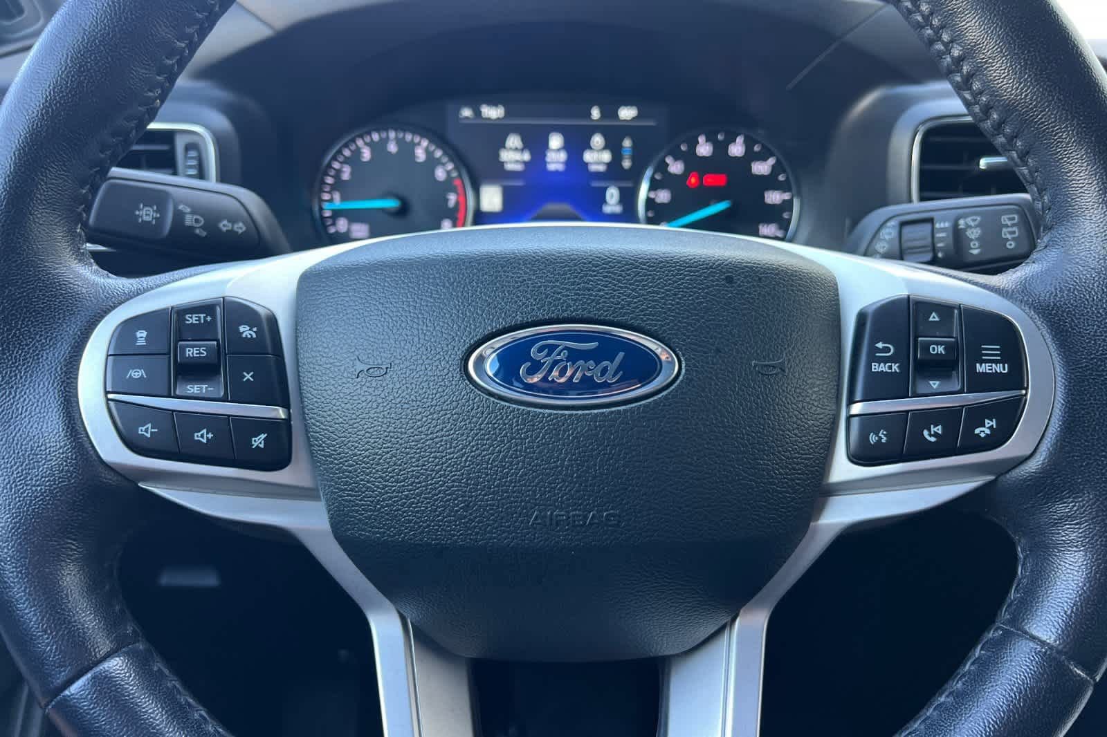 Certified 2023 Ford Explorer Limited AWD/4WD image 25
