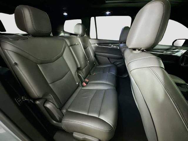Used 2023 Cadillac XT6 Premium Luxury AWD/4WD image 33