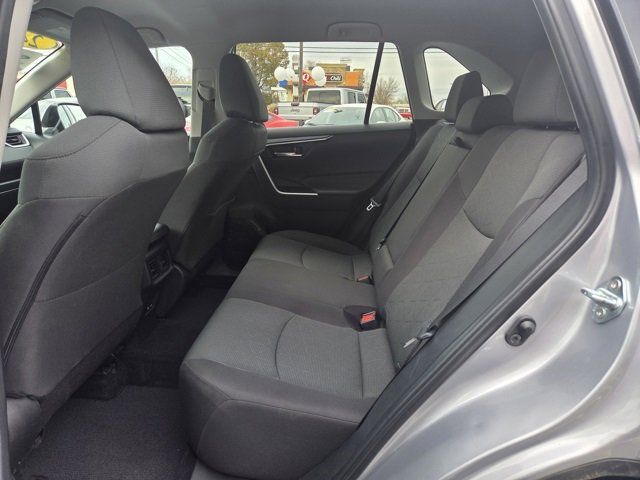 Used 2024 Toyota RAV4 XLE image 22