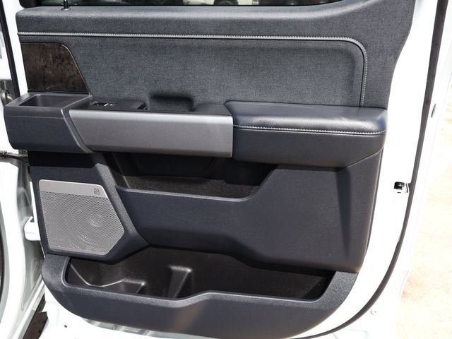 Certified 2025 Ford F350 Lariat AWD/4WD image 19