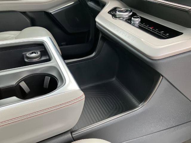 Certified 2025 Ford Expedition Max Active AWD/4WD image 31