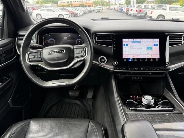Used 2022 Jeep Wagoneer Series III AWD/4WD image 13