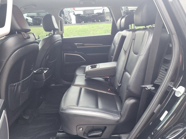 Used 2020 Kia Telluride LX AWD/4WD image 13