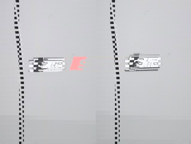 Used 2022 Audi Q8 Prestige w/ Prestige Package image 23