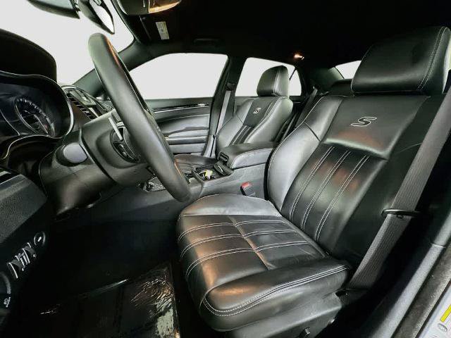 Used 2021 Chrysler 300 S w/ S Model Appearance Package RWD image 12