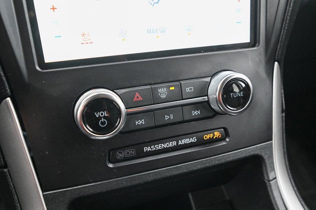 Certified 2024 Ford Edge SEL w/ Convenience Package image 40