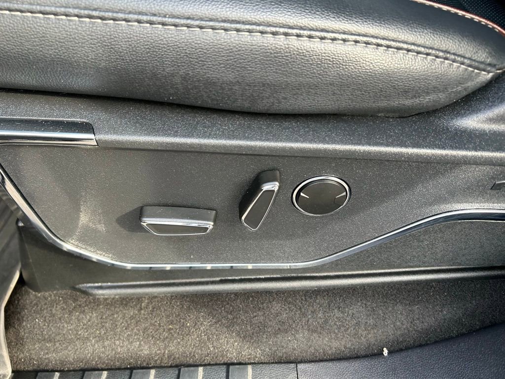 Certified 2023 Ford F150 Lariat w/ Equipment Group 502A High image 16