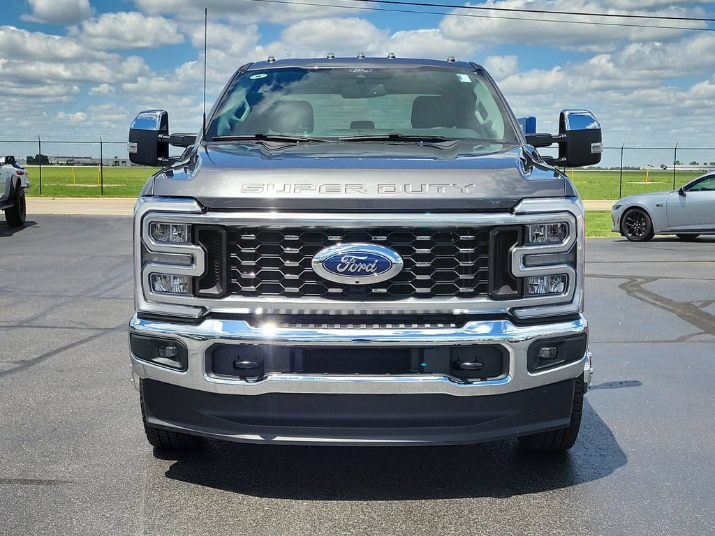 Certified 2025 Ford F350 Lariat w/ Chrome Package AWD/4WD image 2