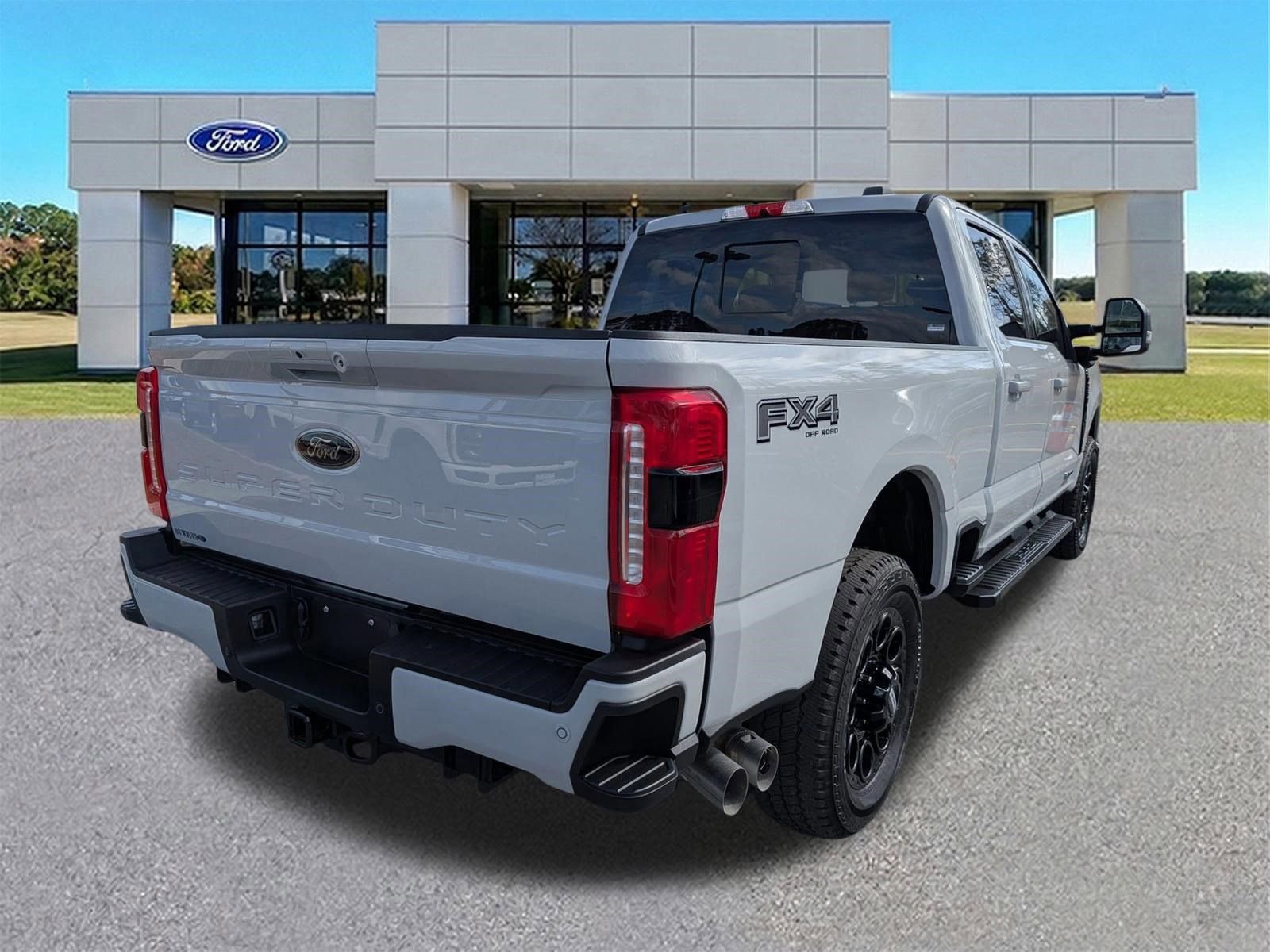 Certified 2026 Ford F250 Lariat w/ Black Appearance Package image 5