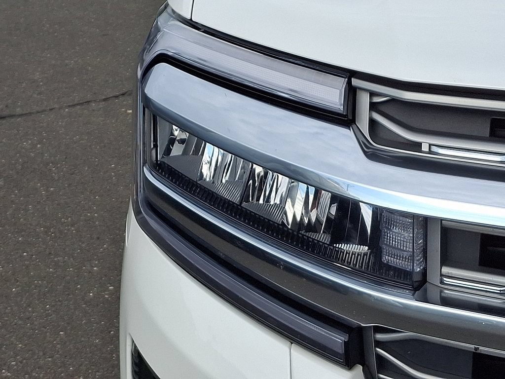 Certified 2024 Ford Expedition Platinum AWD/4WD image 9