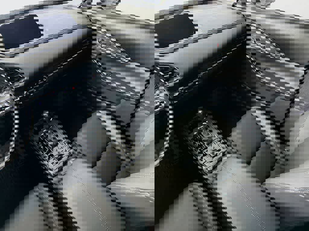 Used 2023 MAZDA CX-30 AWD 2.5 S w/ Select Package image 14