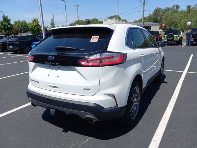 Certified 2024 Ford Edge Titanium w/ Equipment Group 301A AWD/4WD image 9
