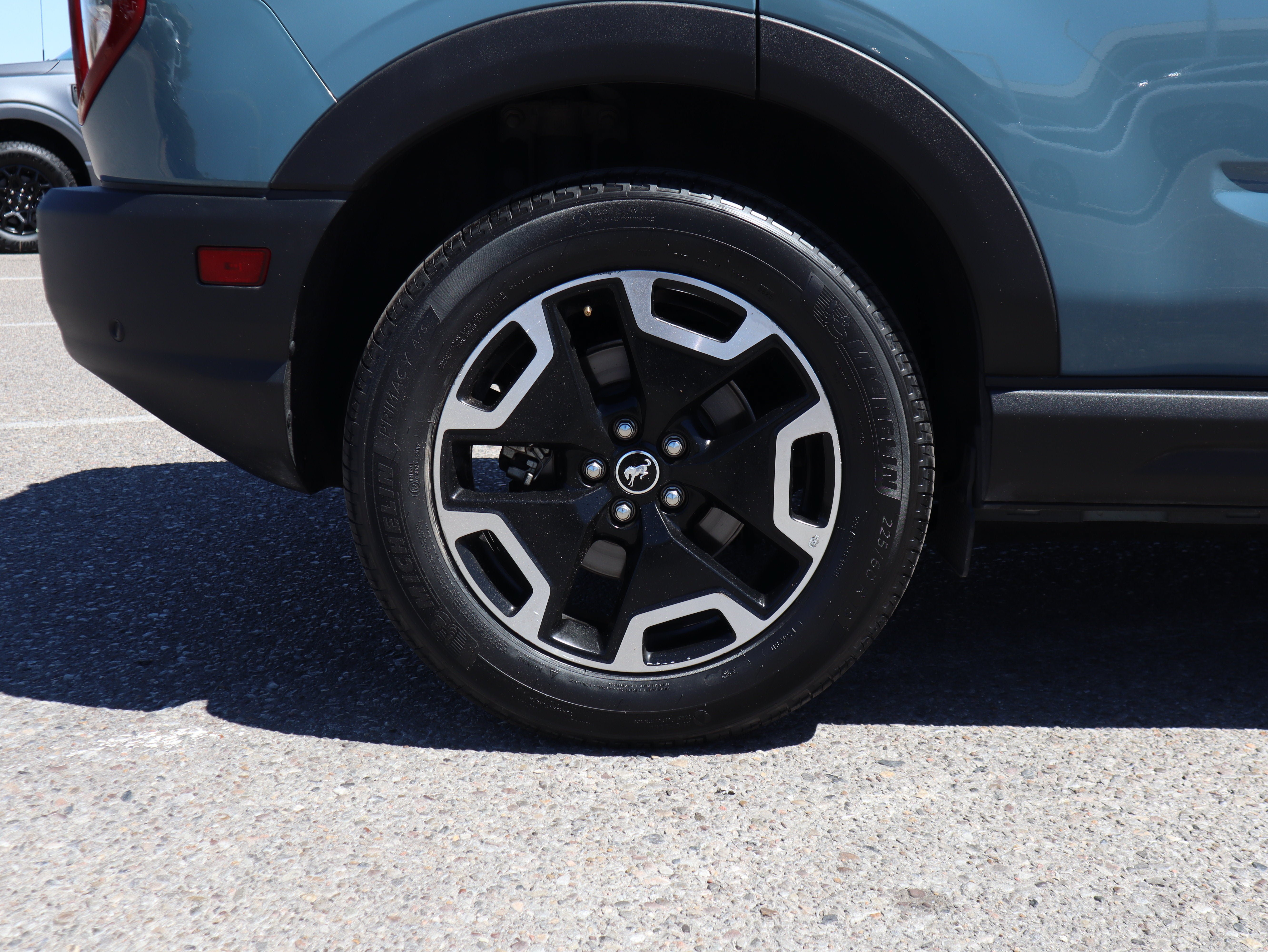 Certified 2021 Ford Bronco Sport Outer Banks w/ Outer Banks Package AWD/4WD image 12