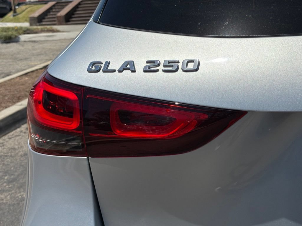 Used 2023 Mercedes-Benz GLA 250 image 14