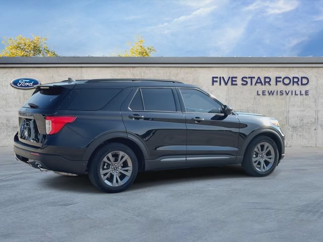 Certified 2023 Ford Explorer XLT w/ Equipment Group 202A RWD image 8