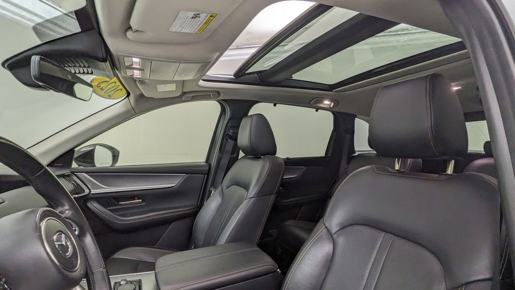 Used 2025 MAZDA CX-90 3.3 Turbo w/ Premium Sport Pkg image 3