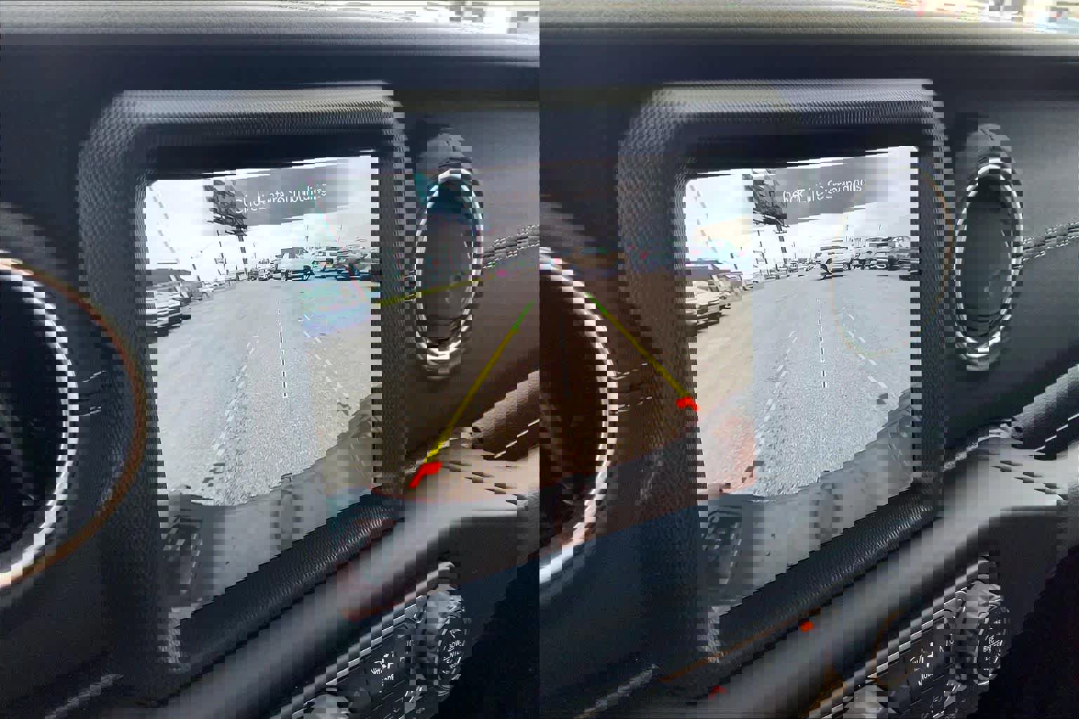 Used 2022 Jeep Gladiator Overland image 27