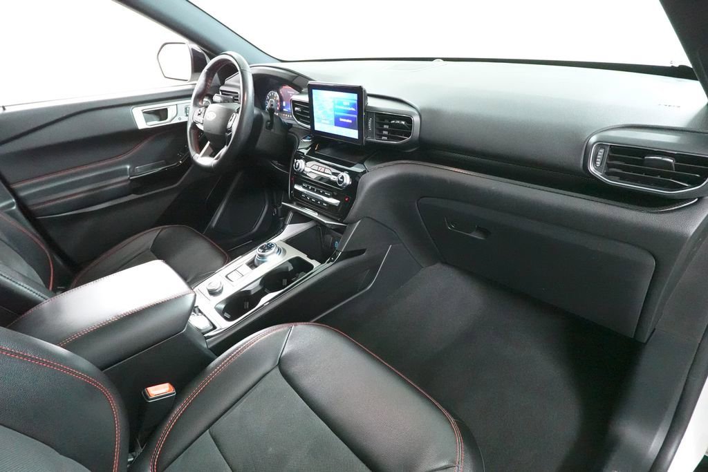 Certified 2022 Ford Explorer ST-Line image 34