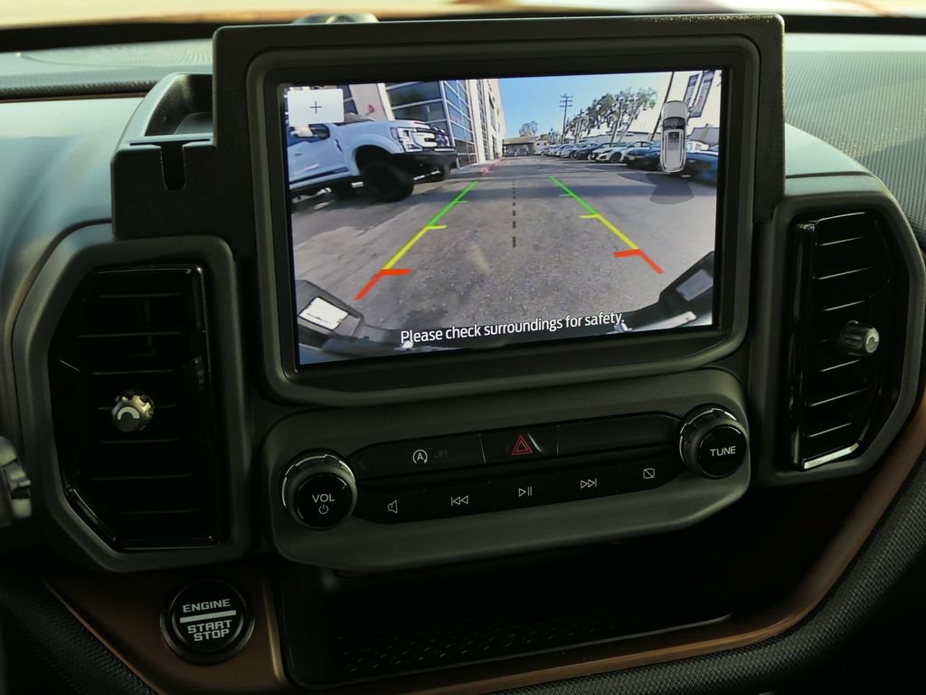 Certified 2023 Ford Bronco Sport Outer Banks w/ Tech Package AWD/4WD image 24