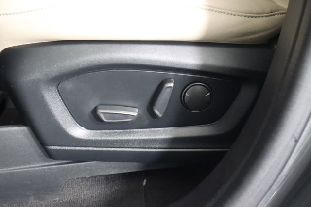 Certified 2022 Ford Explorer Limited AWD/4WD image 46