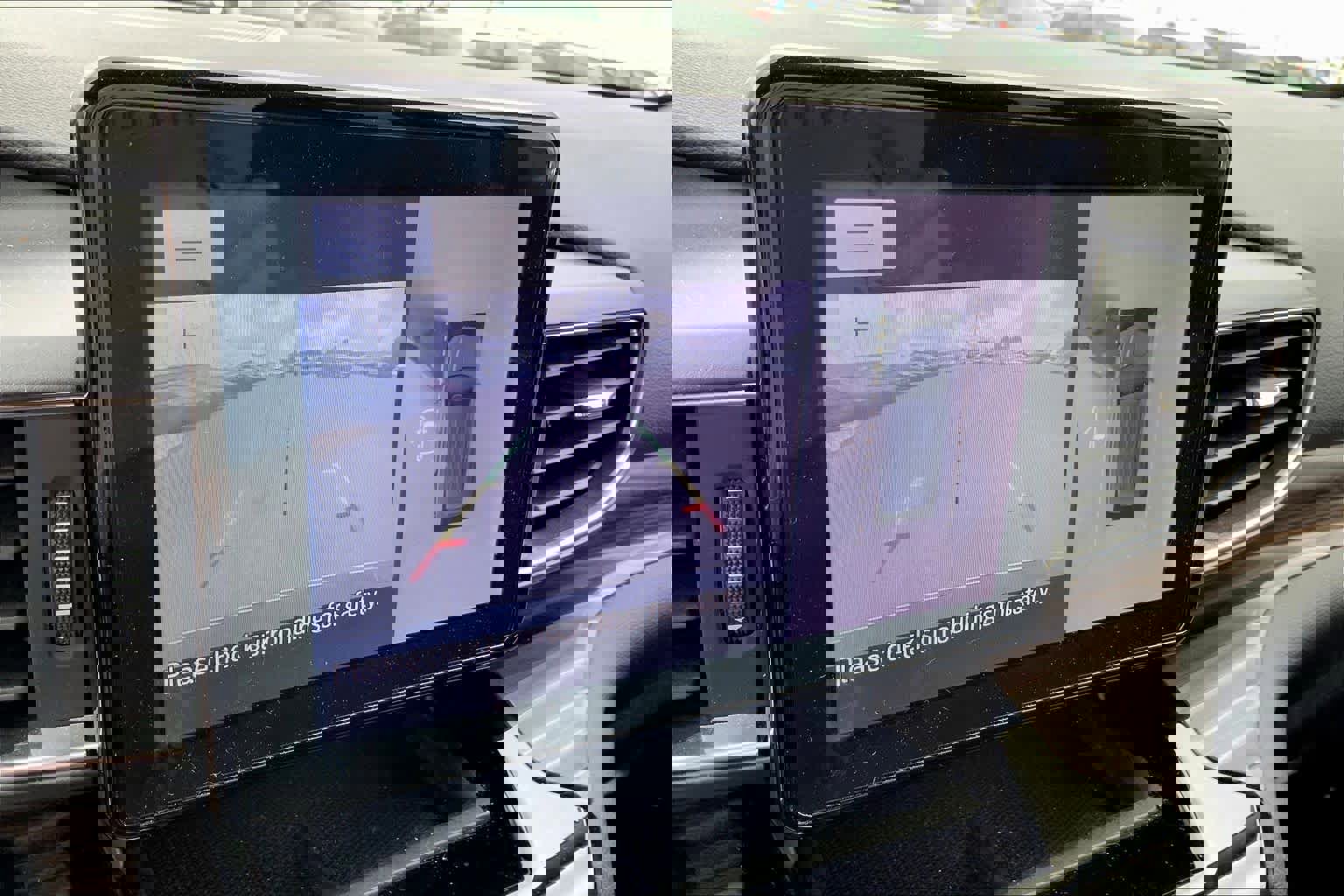 Certified 2022 Ford Explorer Limited w/ Equipment Group 301A image 26